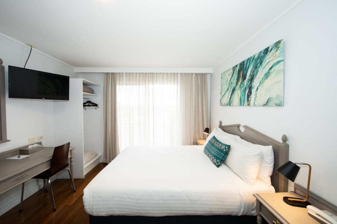 New England Motor Lodge Глен-Иннес Экстерьер фото