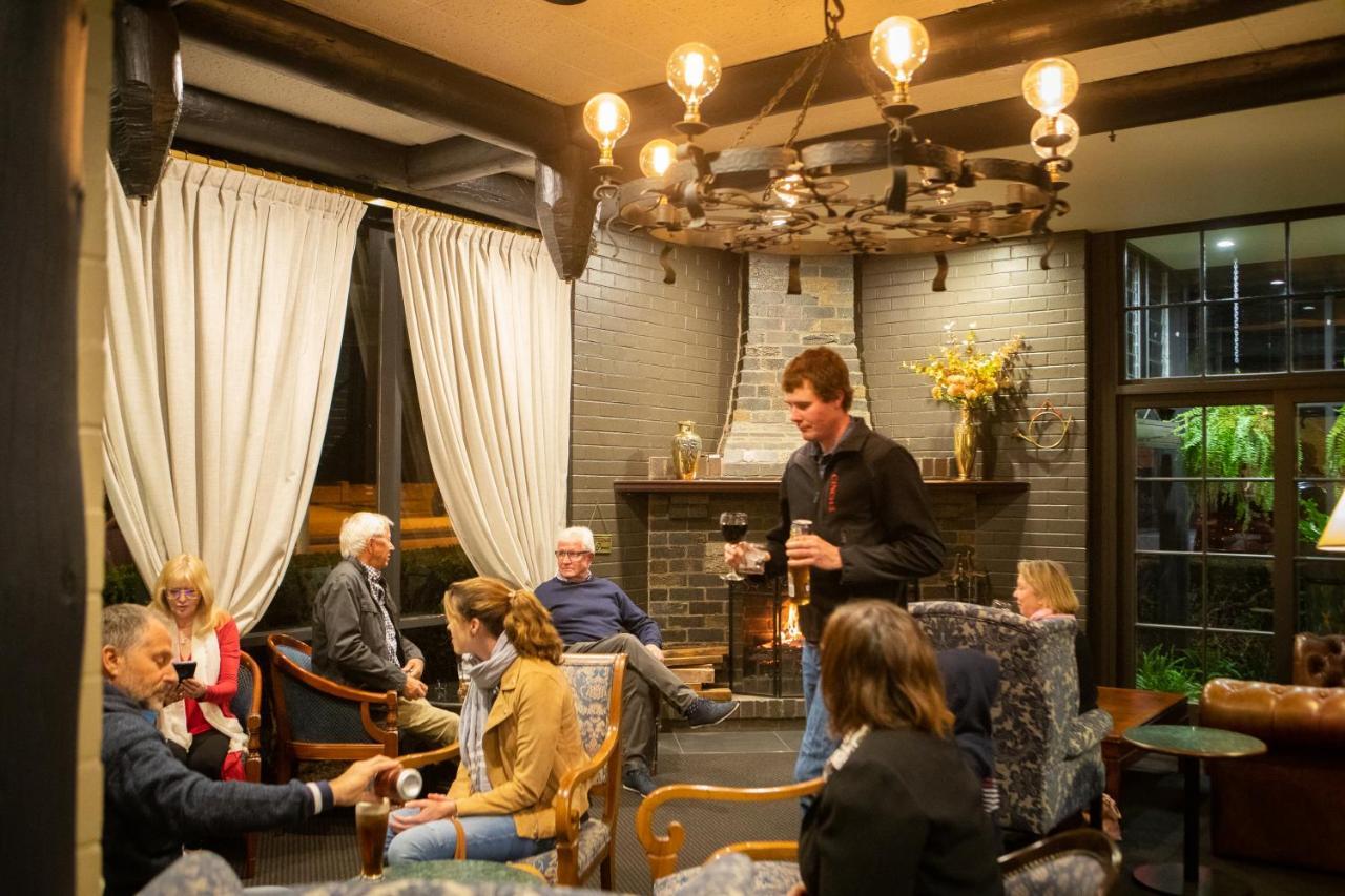 New England Motor Lodge Глен-Иннес Экстерьер фото