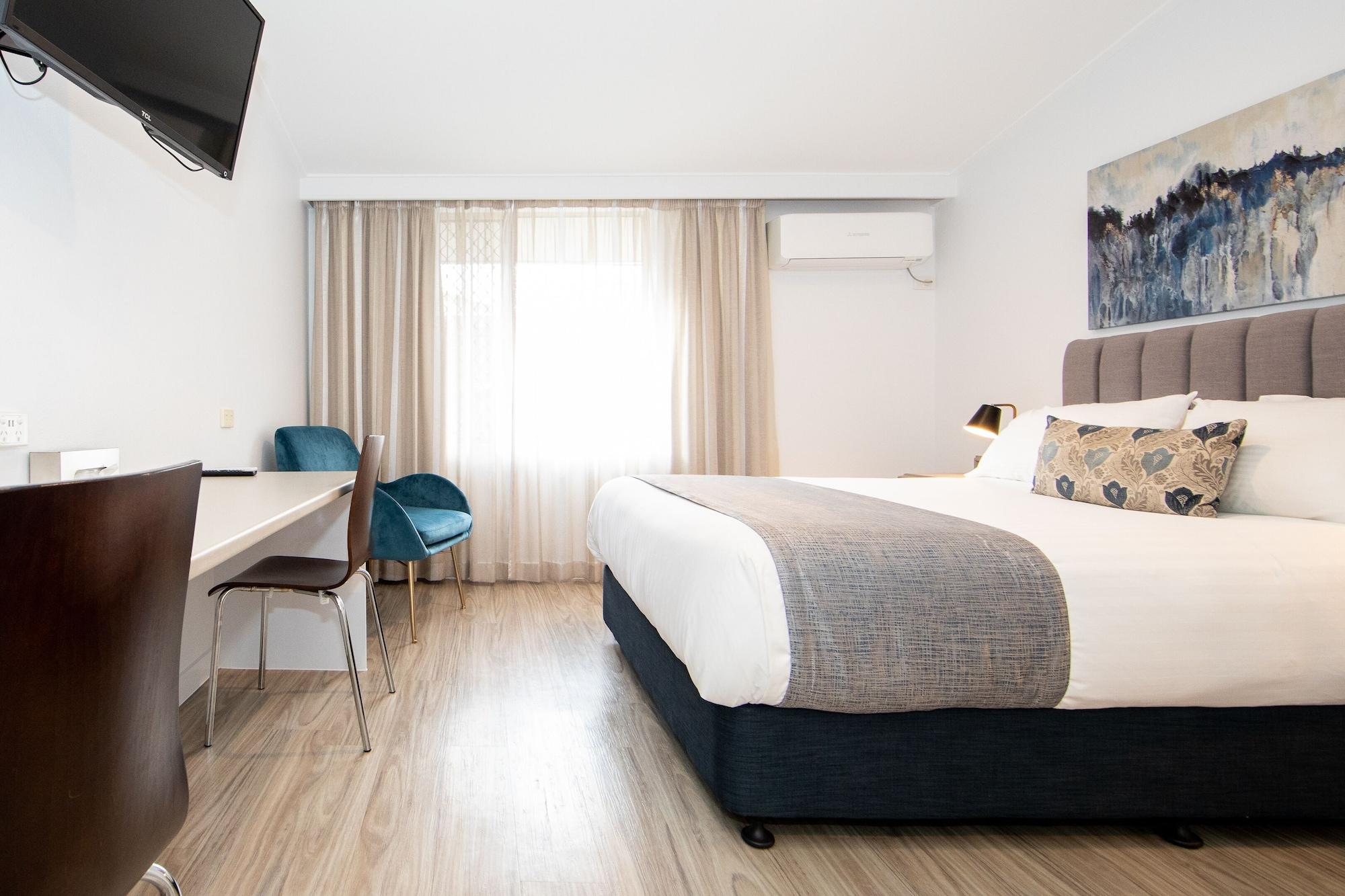 New England Motor Lodge Глен-Иннес Экстерьер фото